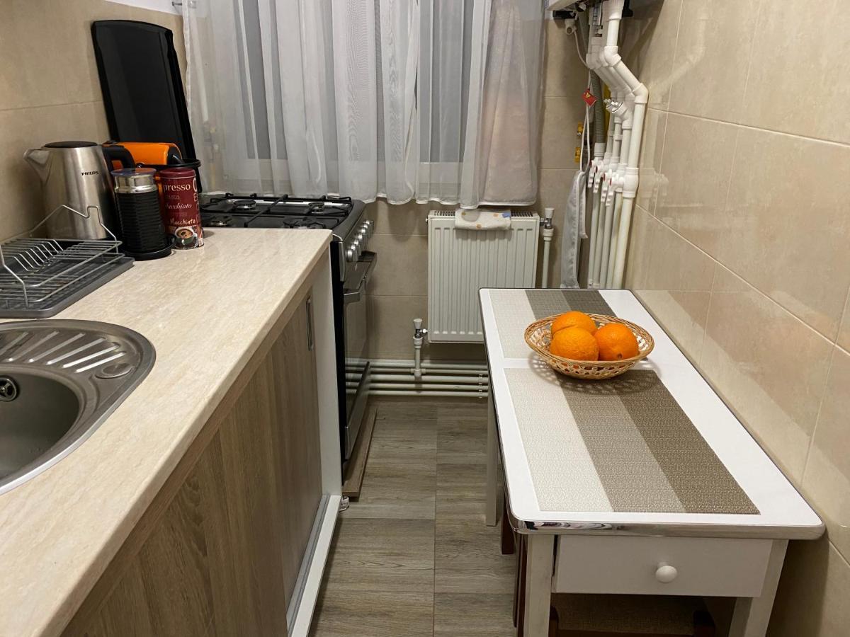 Home Away - Chic And Cozy Apartment Констанца Екстер'єр фото